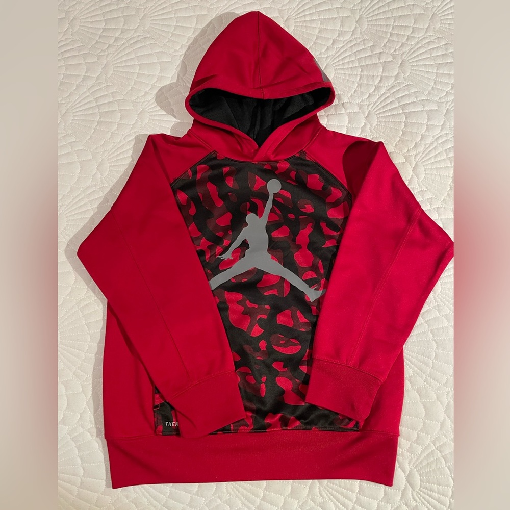Jordan Therma Fit Hoodie -Boys Size M